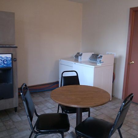 High Chaparral Inn Rocky Ford Luaran gambar