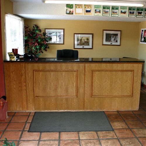 High Chaparral Inn Rocky Ford Dalaman gambar
